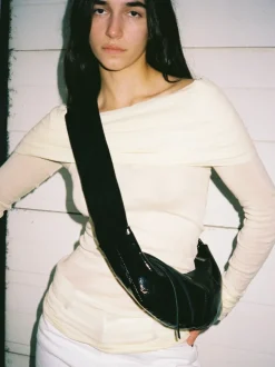 Banana bag XS crushed patent black
