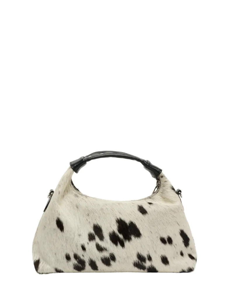 Dandy black dots
