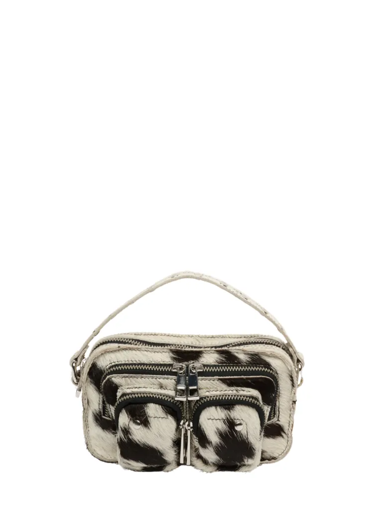 Helena black dots