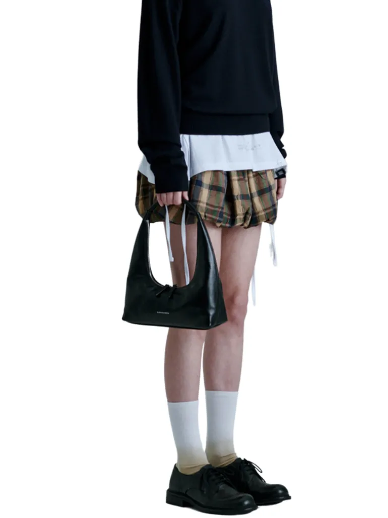 Hobo shoulder black pull up crinkle