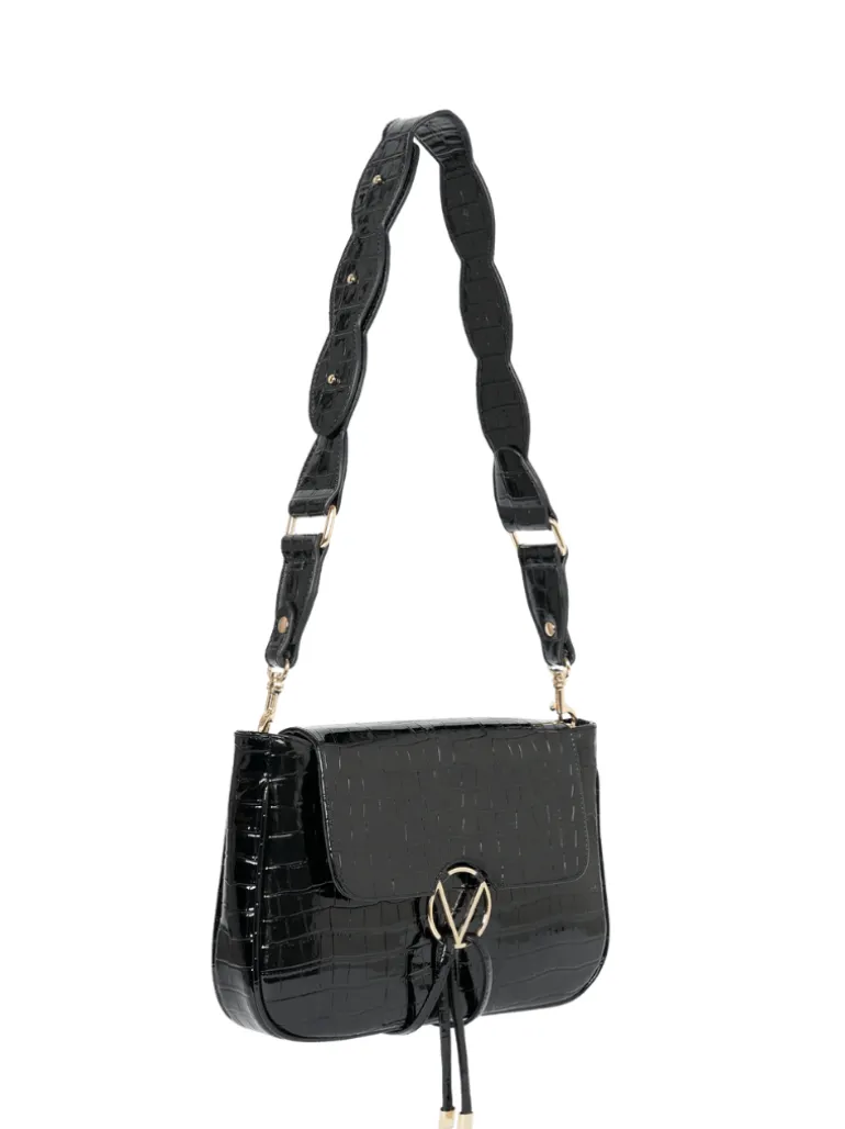 Loa black
