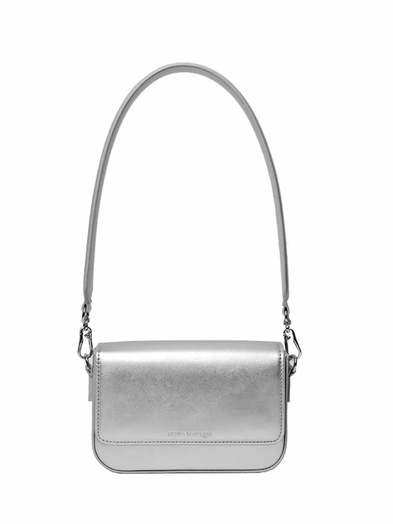 Pantone plata